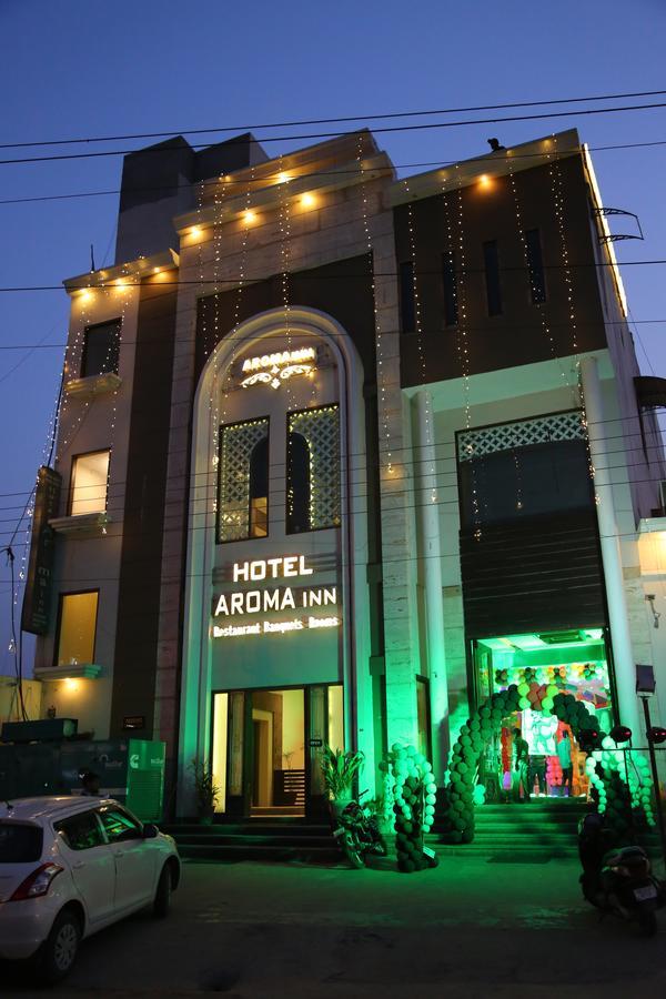 Hotel Aroma Inn Sirsa Ngoại thất bức ảnh
